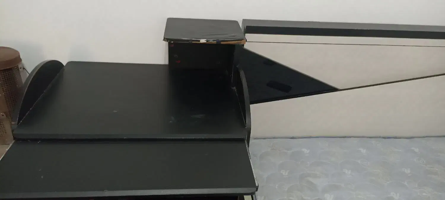 میز کامپیوتر|میز تحریر و کامپیوتر|محمدشهر, کوی بهار|دیوار