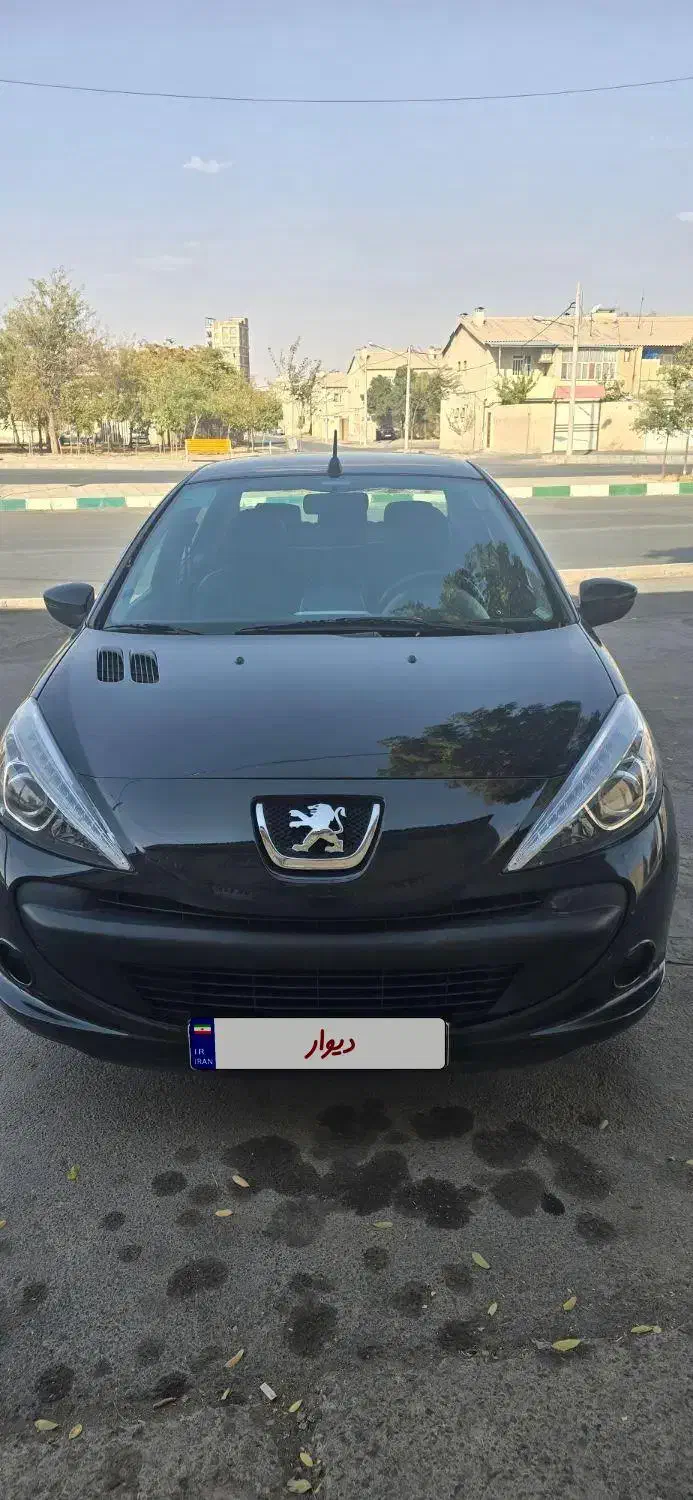207صندوقدار اتومات درجه یک|خودرو سواری و وانت|اراک, |دیوار