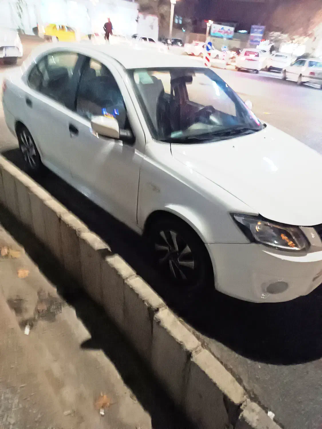 ساینا فول مدل ۹۶ سفید کارمندی|خودرو سواری و وانت|تربت‌حیدریه, باغ سلطانی|دیوار