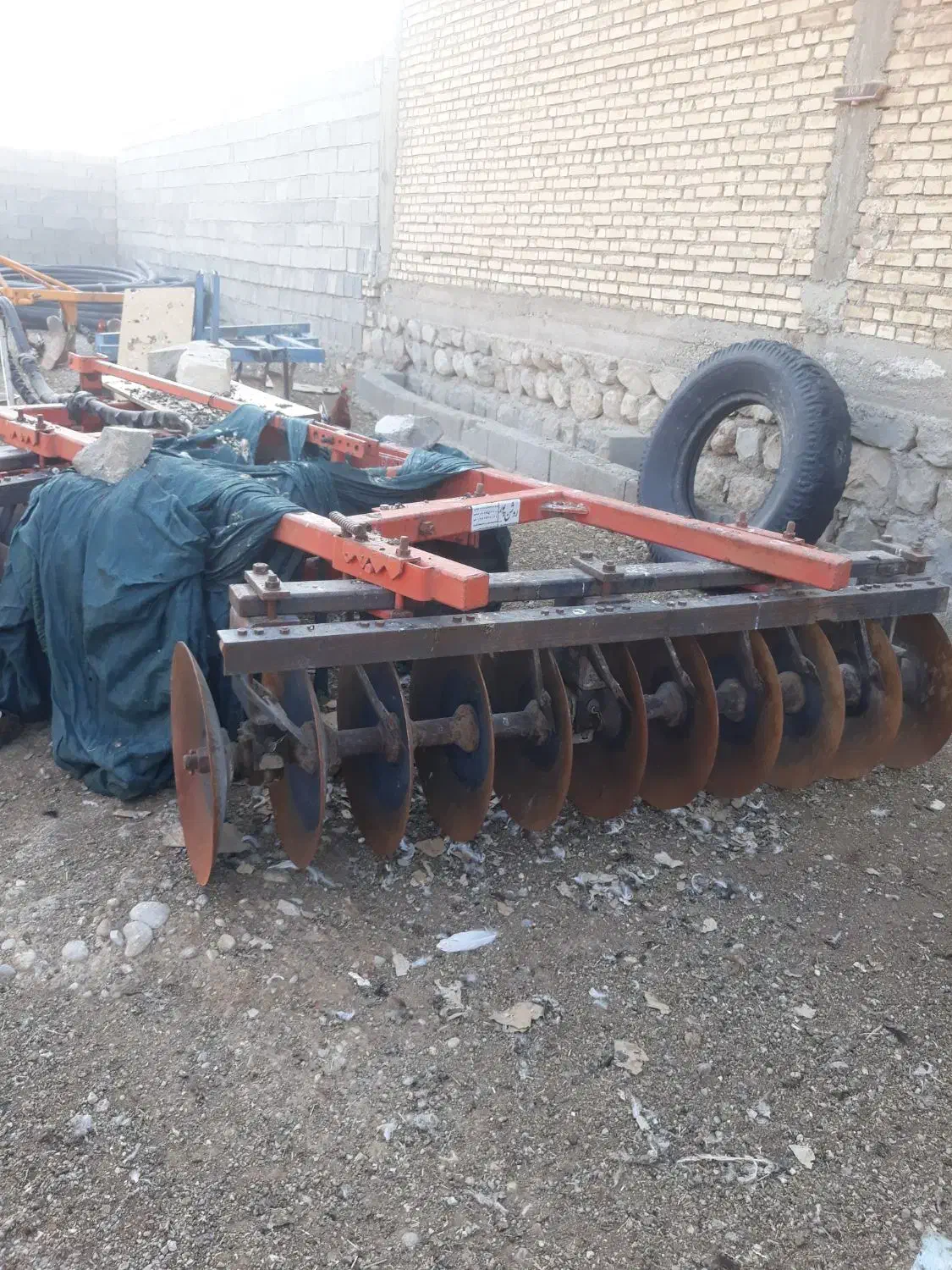 سلام یک عدد دیکس و گاوآهن و تم پاش به فروش میرسد|ماشینآلات صنعتی|اندیمشک, |دیوار