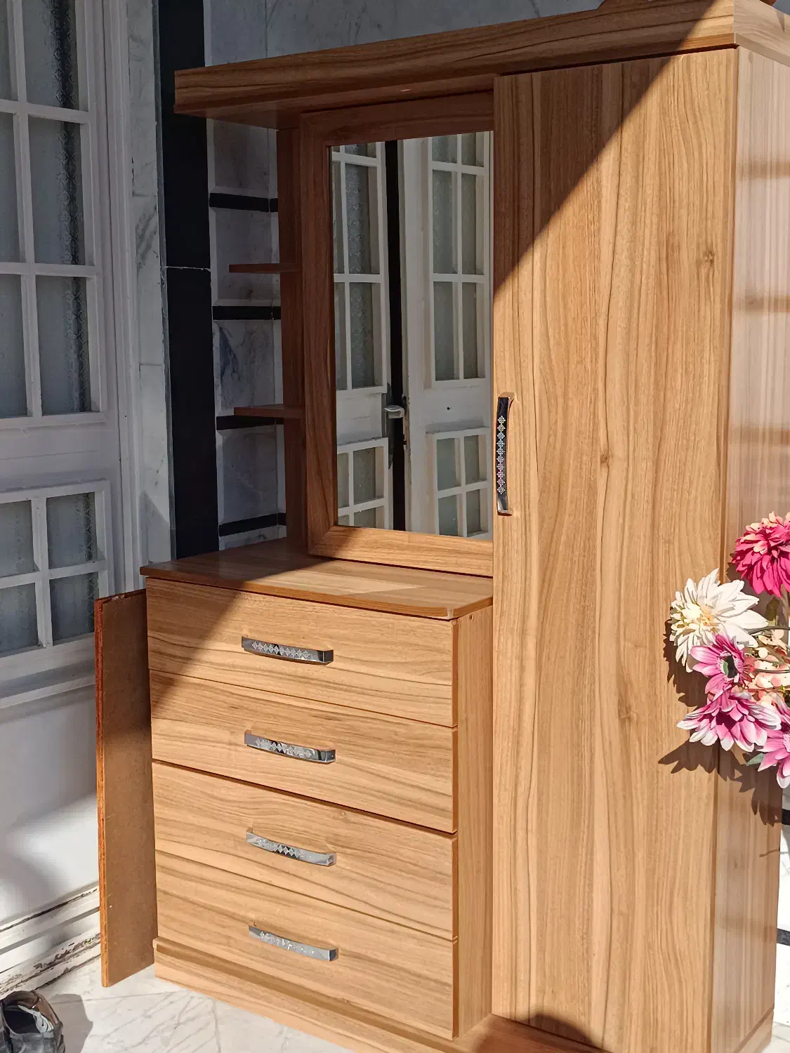 میز آرایش|جاکفشی، کمد، دراور|مراوه, |دیوار