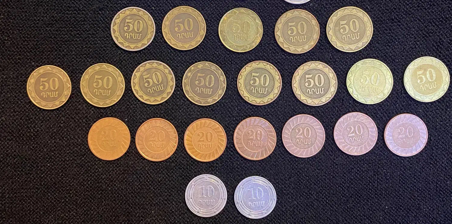 ۳۱ عدد سکه کلکسیونی ارمنستان / فروش فوری|کلکسیون سکه، تمبر، اسکناس|تهران, شهرک آزمایش|دیوار