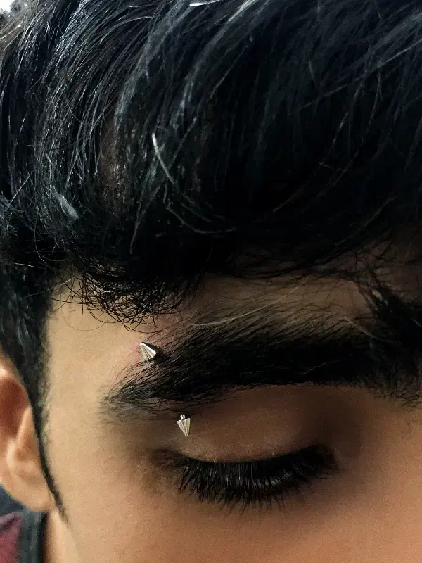 اکسسوری + نصب پیرسینگ|زیورآلات و اکسسوری|قشم, |دیوار