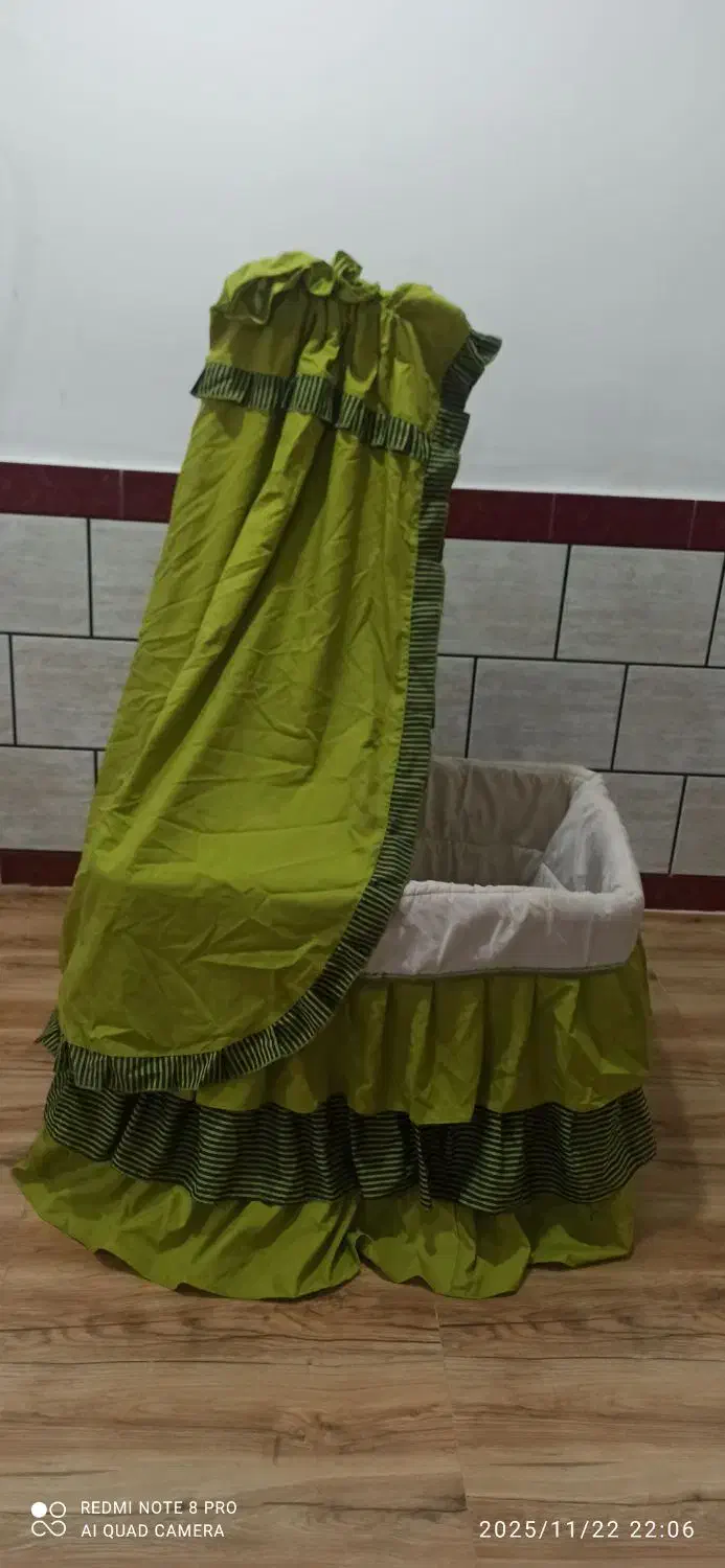 تخت و گهواره نوزاد|تخت و صندلی بچه|اندیمشک, |دیوار