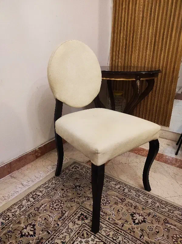 8 تا صندلی ناهارخوری|صندلی و نیمکت|تهران, باغ فیض|دیوار