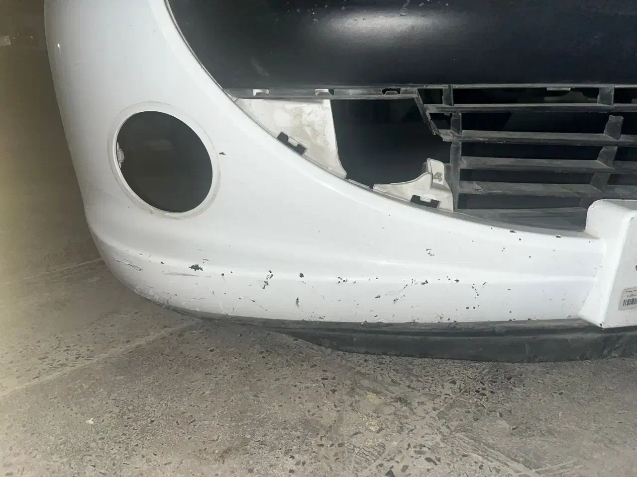 سپر جلو ۲۰۷ سفید سالم|قطعات یدکی و لوازم جانبی|کرج, دهقان ویلا|دیوار