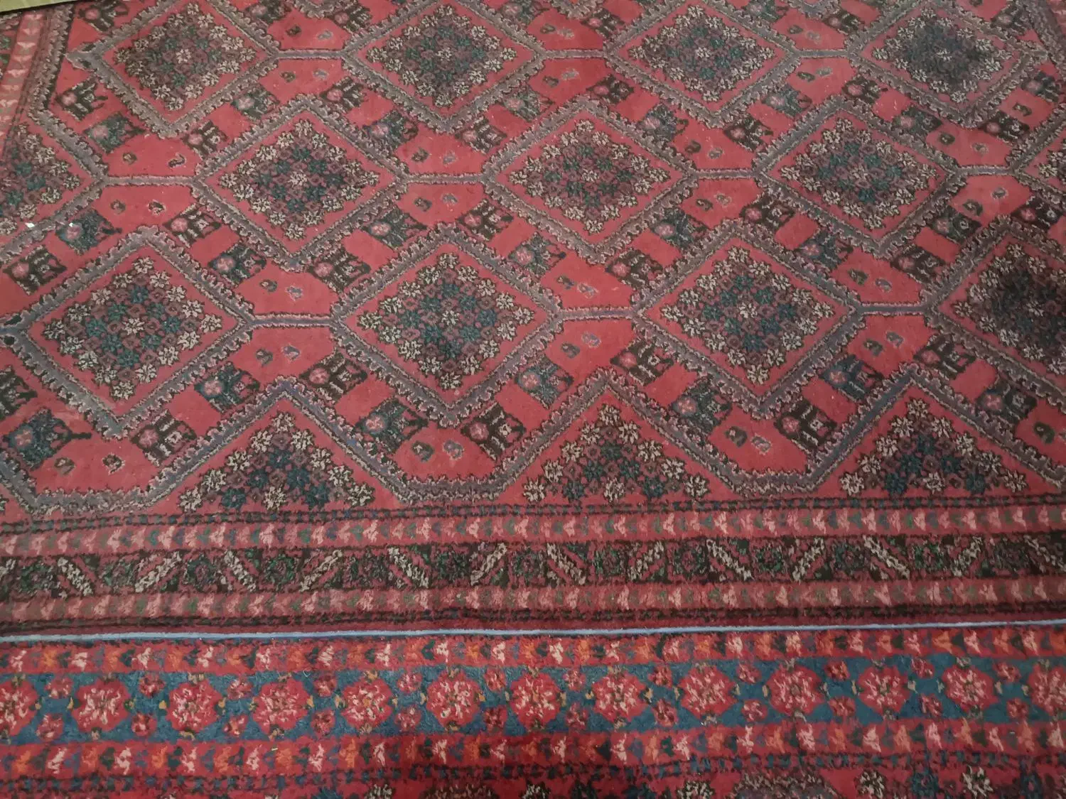 قالی دستی قدیمی|فرش|یزد, |دیوار