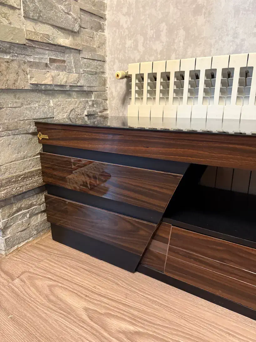 میز تلویزیون|میز تلویزیون|رشت, دیلمان|دیوار