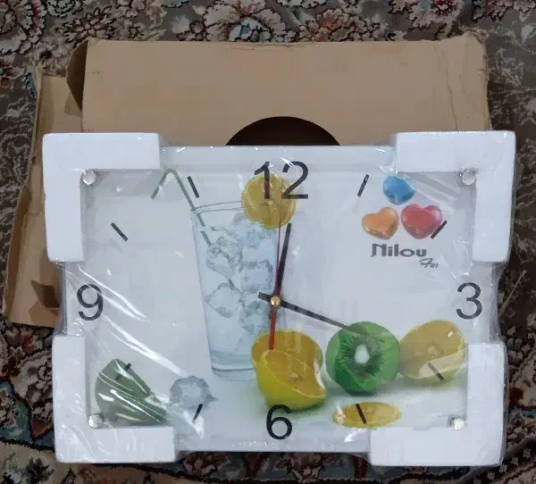 ساعت|ساعت دیواری و تزئینی|بومهن, |دیوار