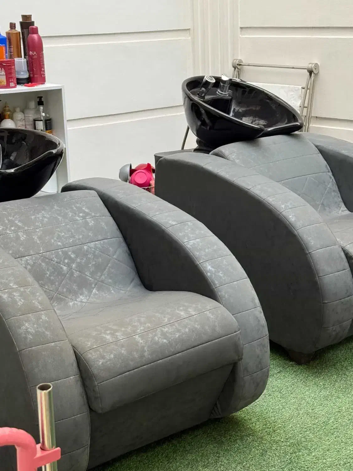 وسایل سالن زیبایی (نو)|آرایشگاه و سالنهای زیبایی|یزد, |دیوار