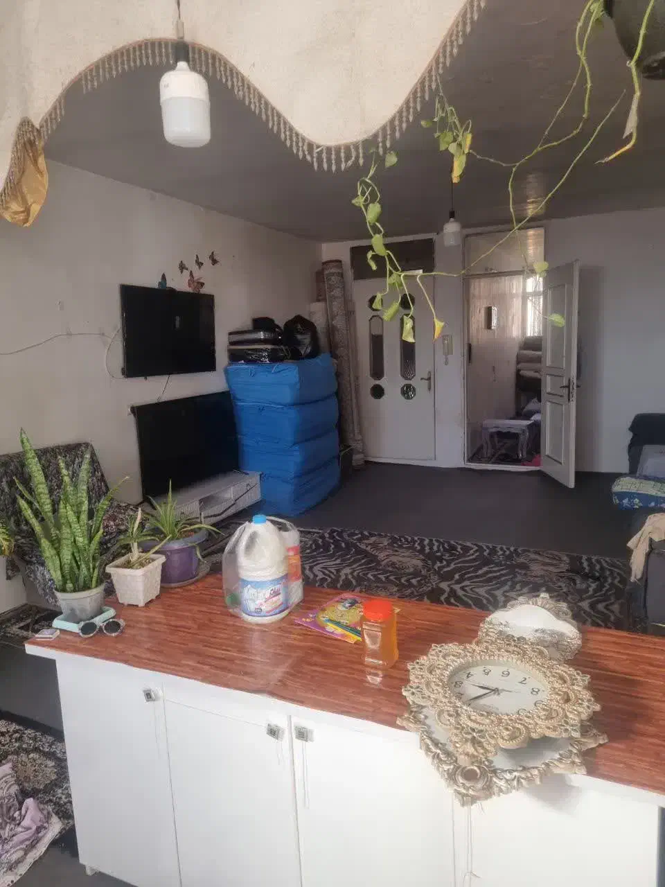 واحدتمیز۷۰متری با۲۰متربالکن|اجارهٔ آپارتمان|قم, زنبیل آباد|دیوار