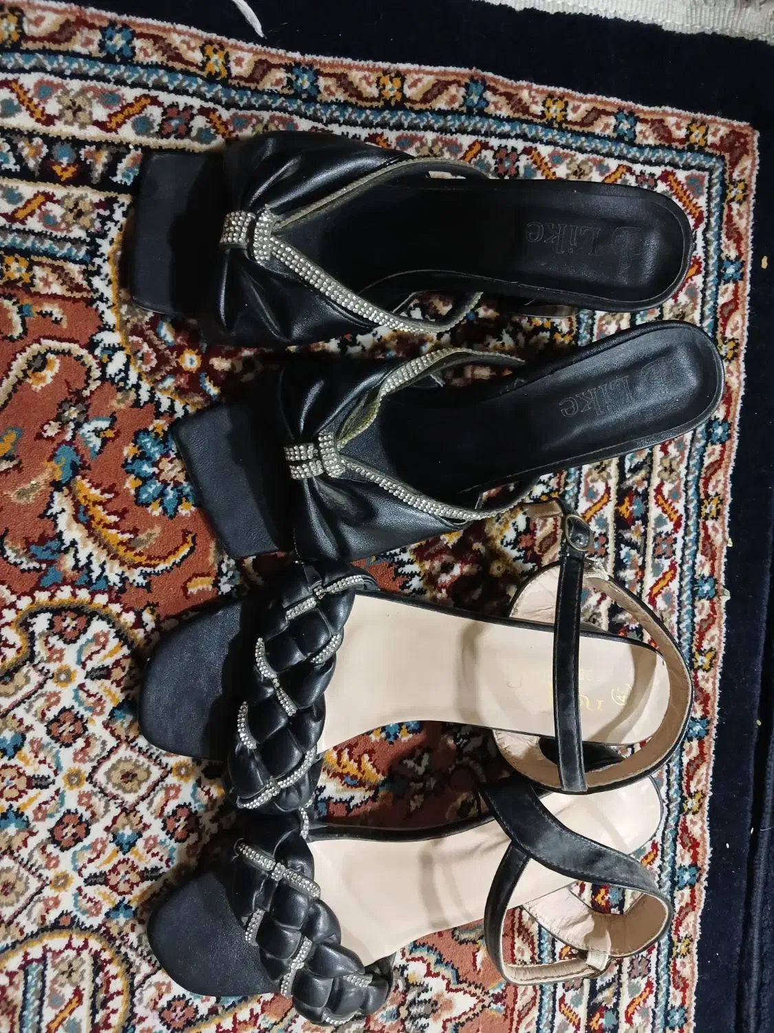 کفش|کیف، کفش، کمربند|بهبهان, |دیوار