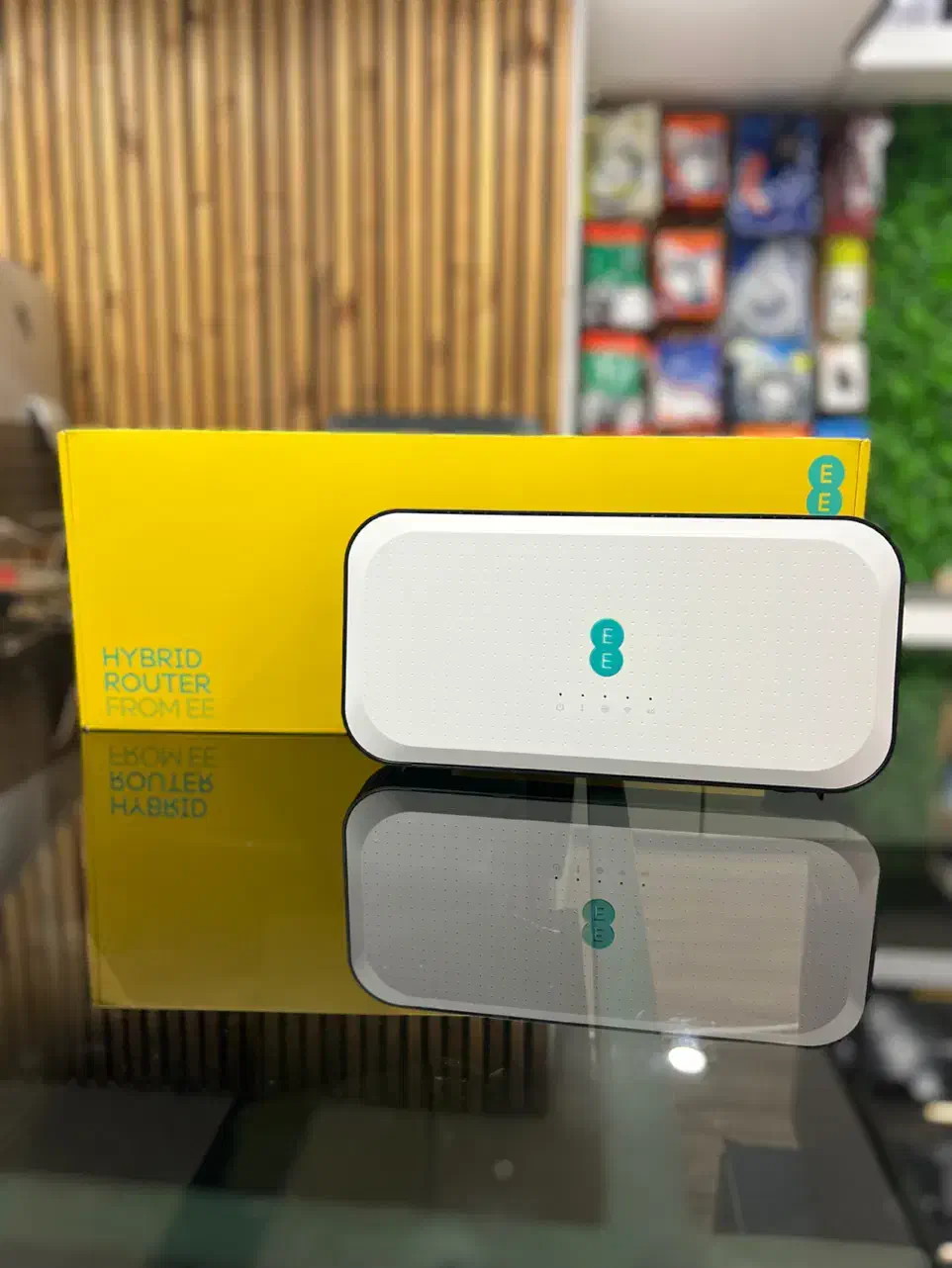 مودم سیمکارتی رو میزی مدل DWR 981|مودم و تجهیزات شبکه|یزد, |دیوار