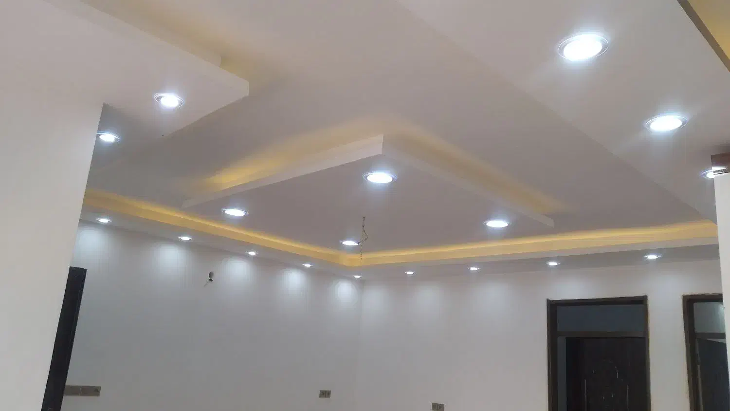 گچ کاری انواع گچ بری پذیرفته میشود|خدمات پیشه و مهارت|کیاکلا, |دیوار