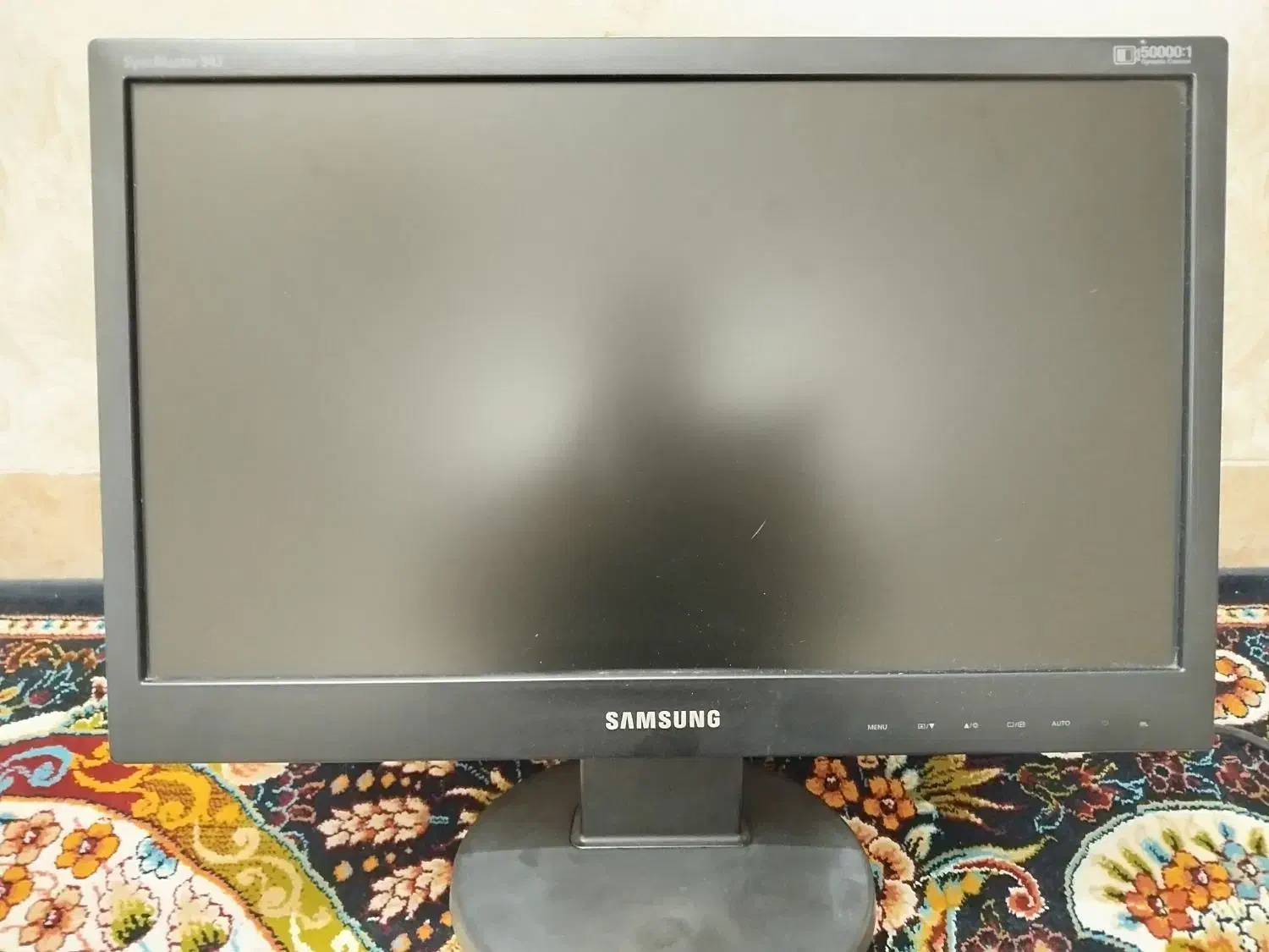 مانیتور سامسونگ ۱۹ اینچ|قطعات و لوازم جانبی رایانه|گلبهار, شهر جدید گلبهار|دیوار