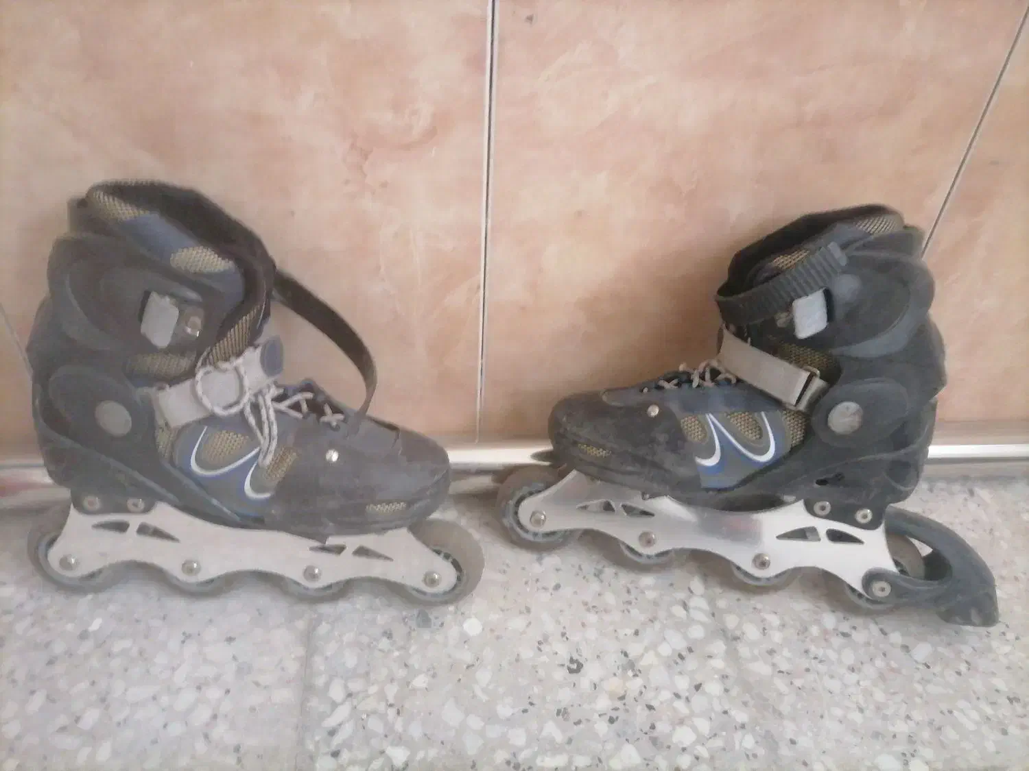 کفش اسکیت در حد نو|دوچرخه، اسکیت، اسکوتر|فسا, |دیوار