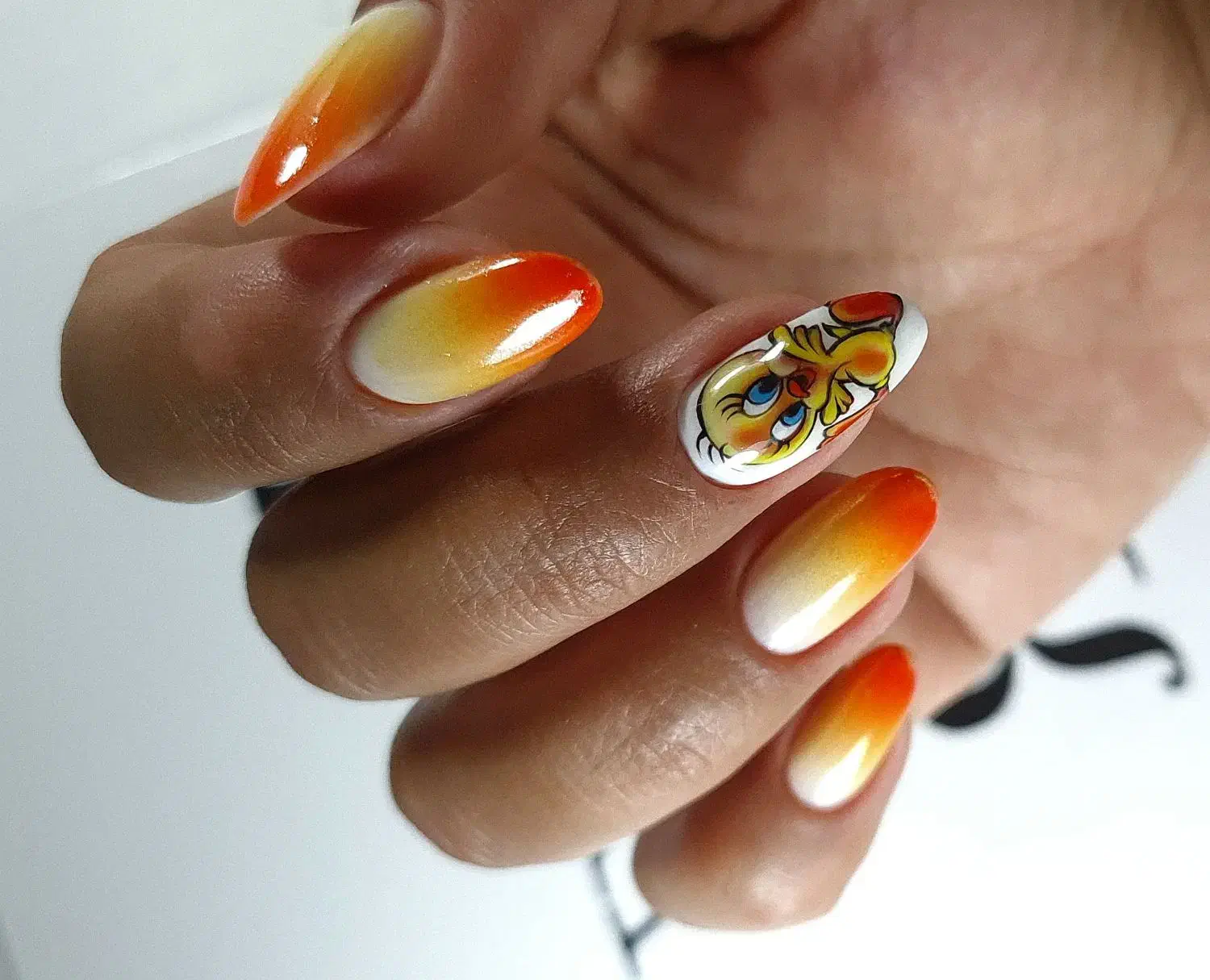 آموزش تخصصی طراحی و کاشت ناخن با قیمت استثنایی|خدمات آموزشی|رشت, صفاری|دیوار