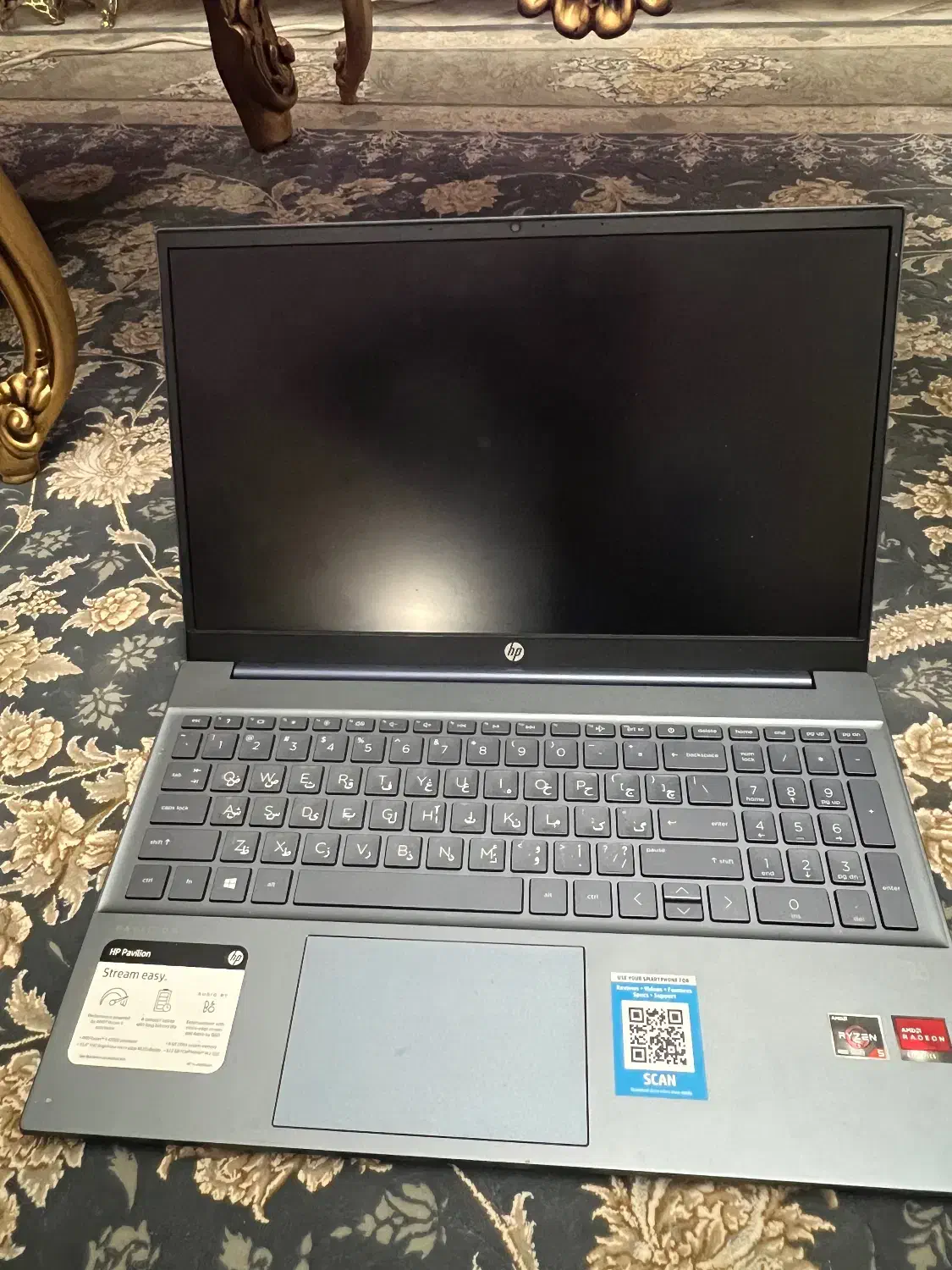 لب تاب نو‌نو|رایانه همراه|تهران, نیروی هوایی (پیروزی)|دیوار