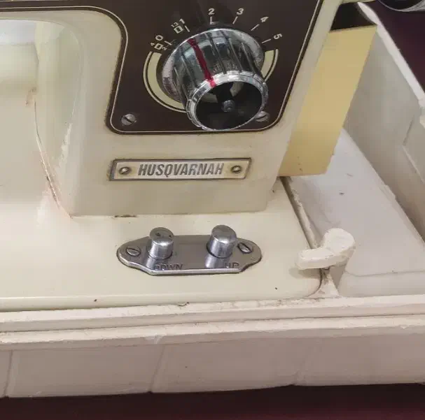 چرخ خیاطی|چرخ خیاطی و ریسندگی|محمدیه-قزوین, |دیوار