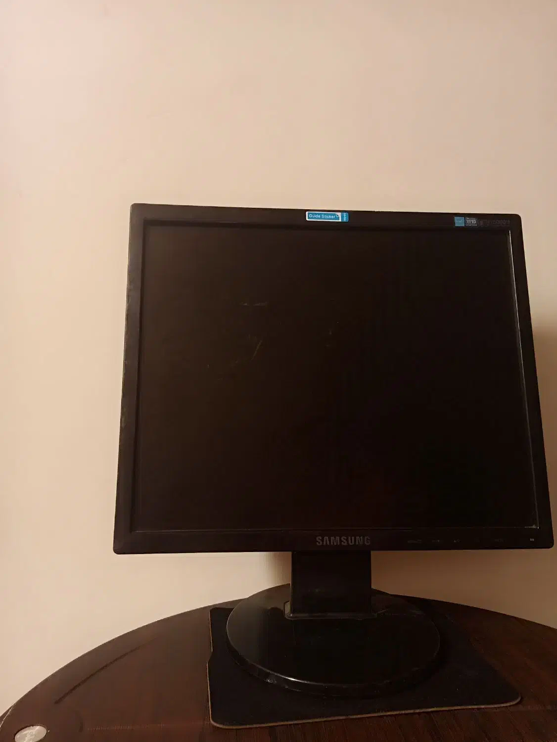 مانیتور|قطعات و لوازم جانبی رایانه|میبد, |دیوار