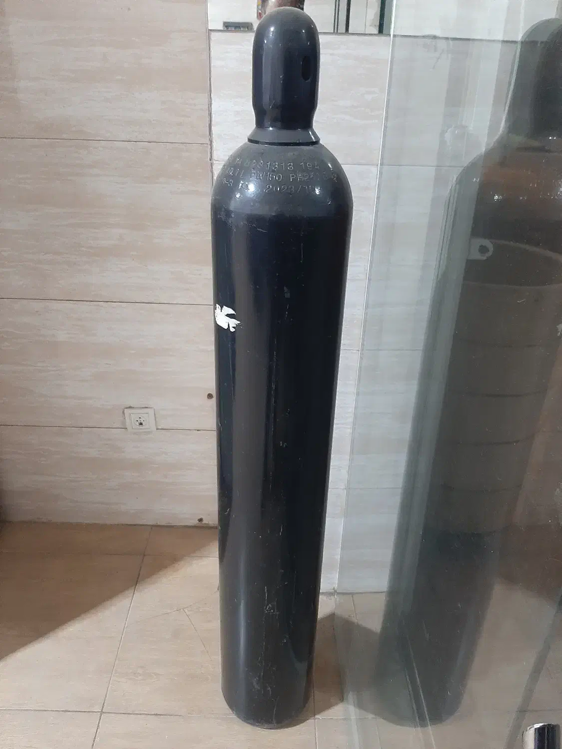 فروش کپسول اکسیژن چینی|ابزارآلات|اصفهان, باغ فدک|دیوار