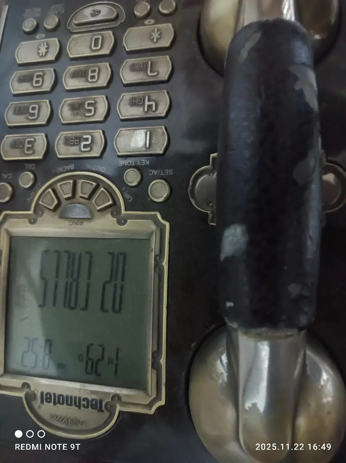 خط تلفن|تلفن رومیزی|بروجرد, |دیوار