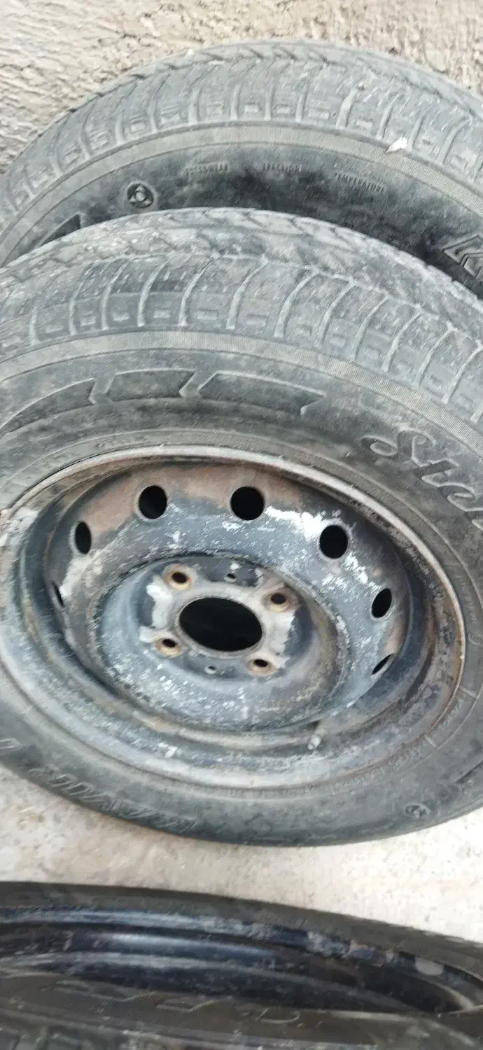 انواع لاستیک و رینگ معمولی واسپرت و سایز 13،14،15|قطعات یدکی و لوازم جانبی|بازرگان, |دیوار