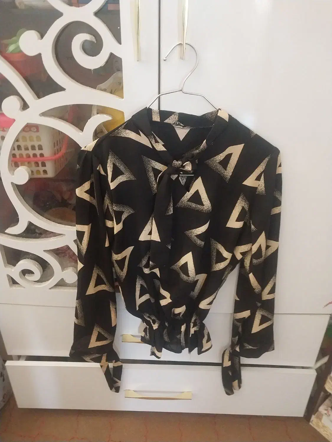 تعدادی لباس مجلسی به فروش میرسد|لباس|کاشمر, |دیوار