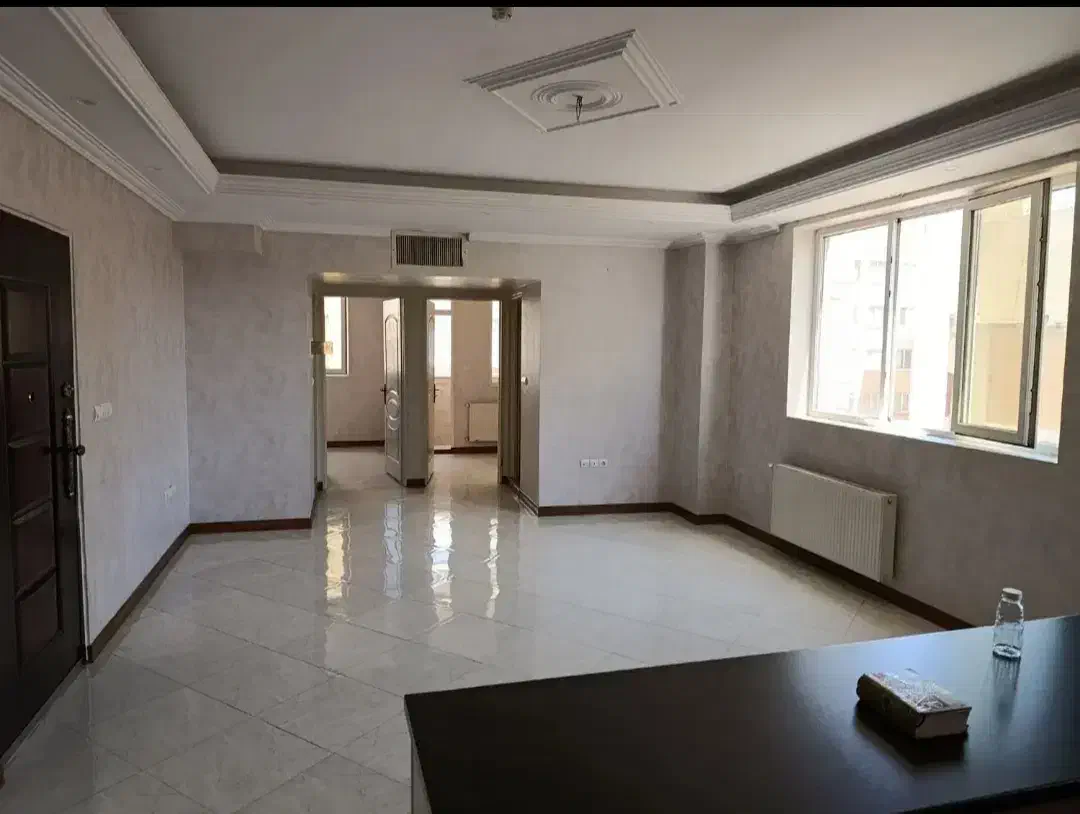 ۷۳ متر / دو خواب / اسانسوردار / قصرالدشت