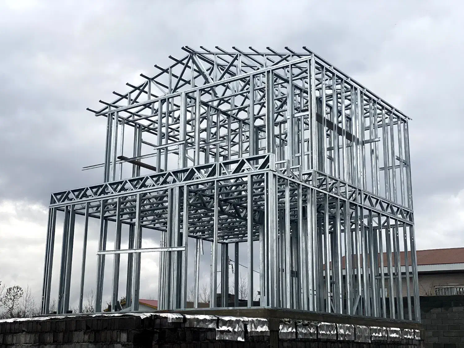 LSF   ال اس اف|خدمات پیشه و مهارت|لاهیجان, انقلاب|دیوار