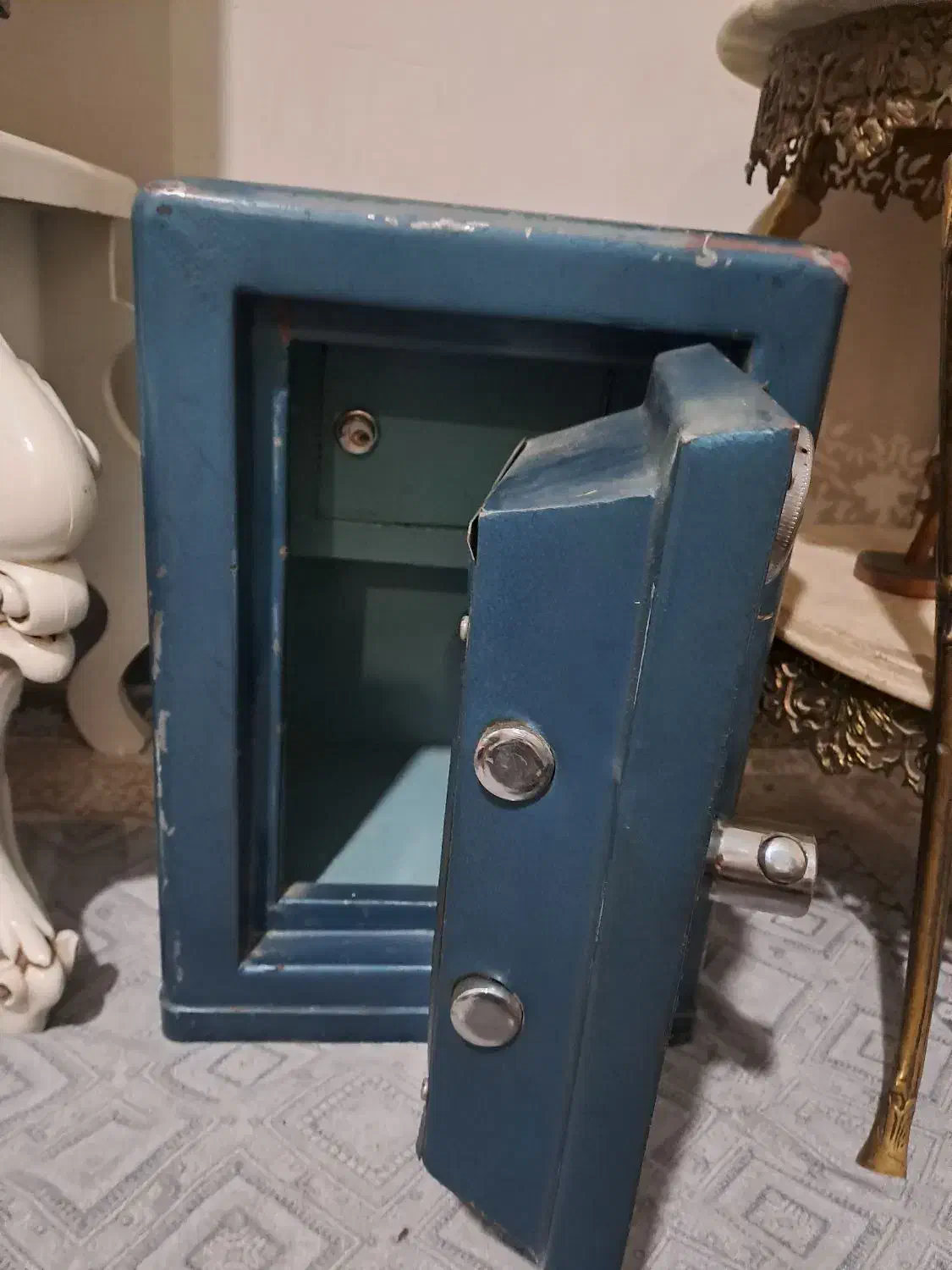 گاوصندوق زرین صنعت|دفتر کار|رباطکریم, رباطکریم|دیوار