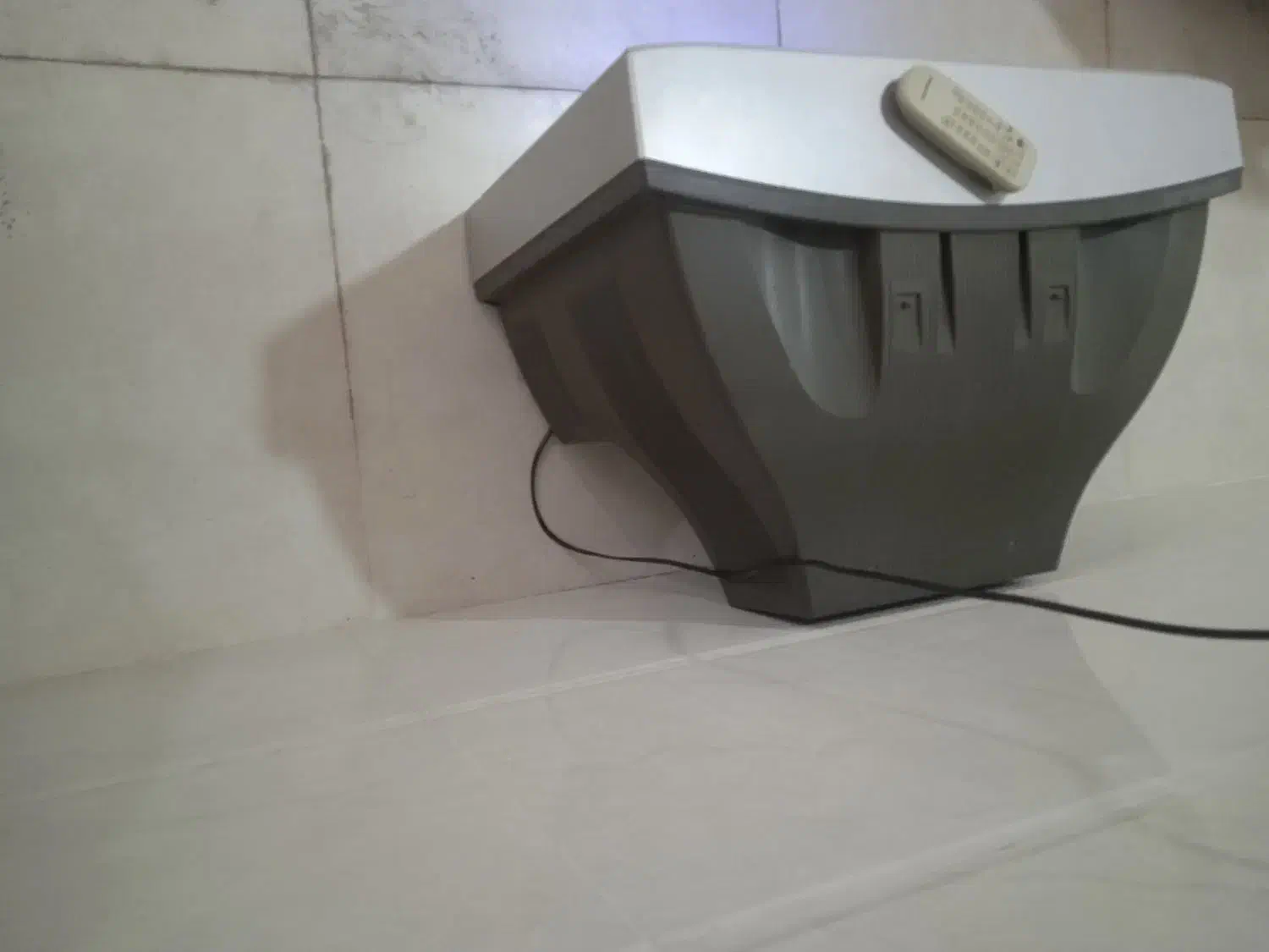 تلویزیون|تلویزیون و پروژکتور|تبریز, |دیوار