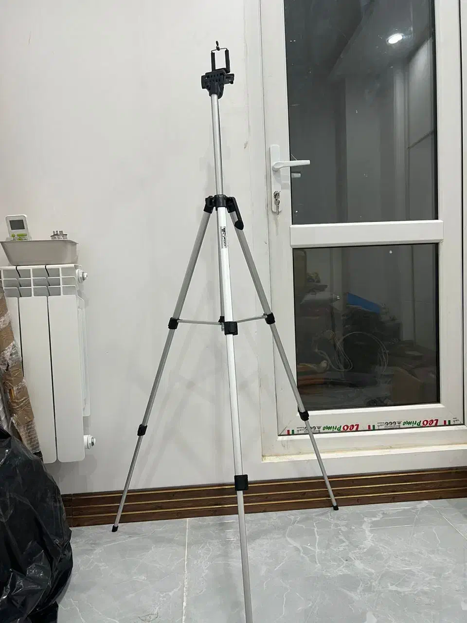 سه پایه|دوربین عکاسی و فیلم‌برداری|اهواز, کوروش|دیوار