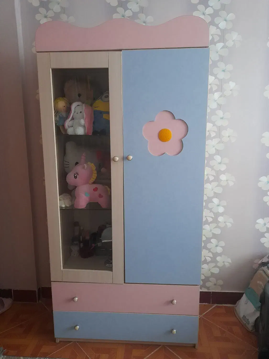 میز تحریر و کمد|میز تحریر و کامپیوتر|ملایر, |دیوار