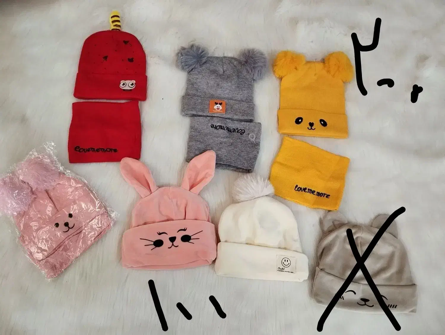 تعدادی دستکش شال کلاه بچه گانه|کفش و لباس بچه|قرچک, زیبا شهر|دیوار