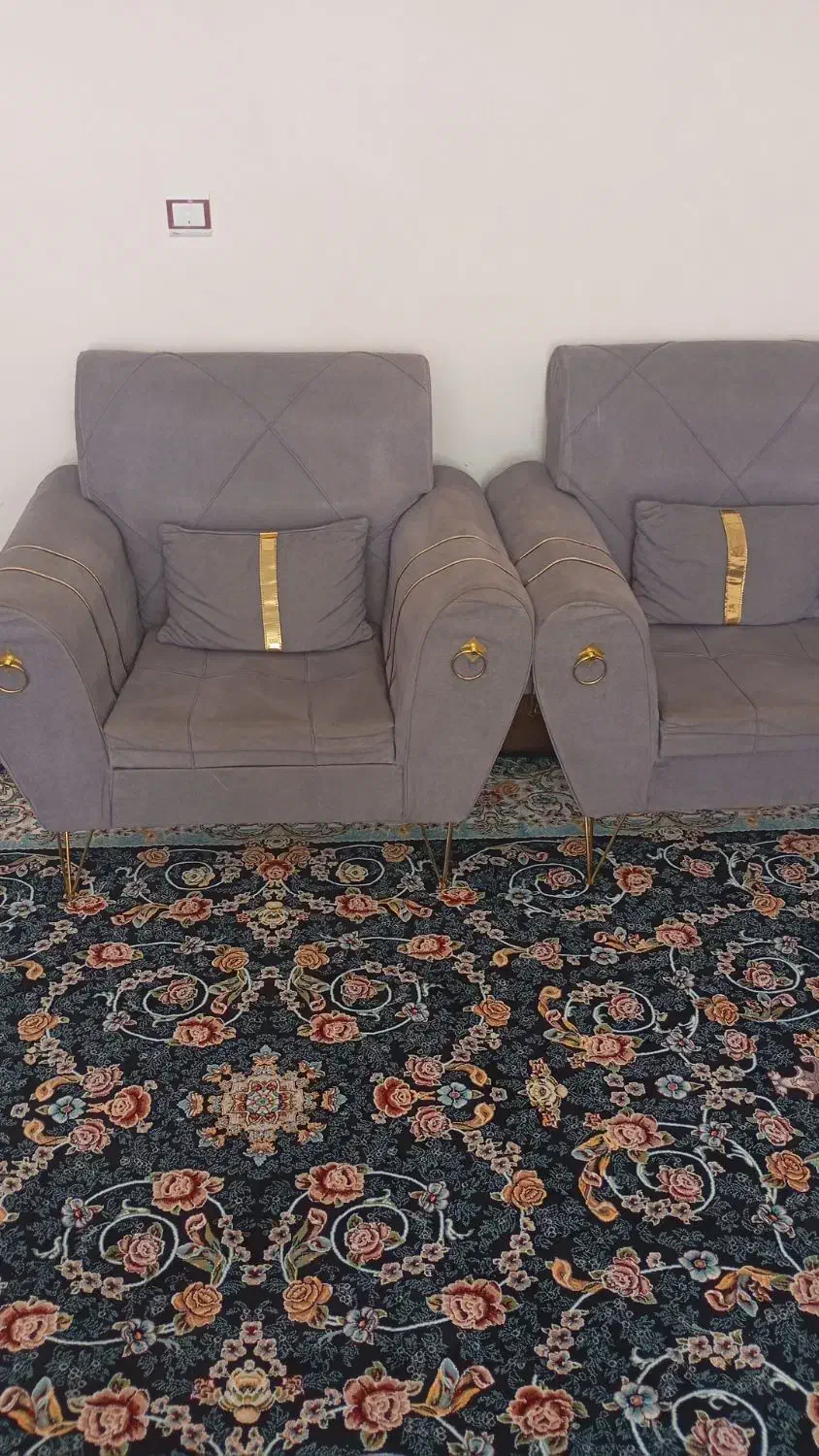 مبل|مبلمان خانگی و میز عسلی|قروه, |دیوار