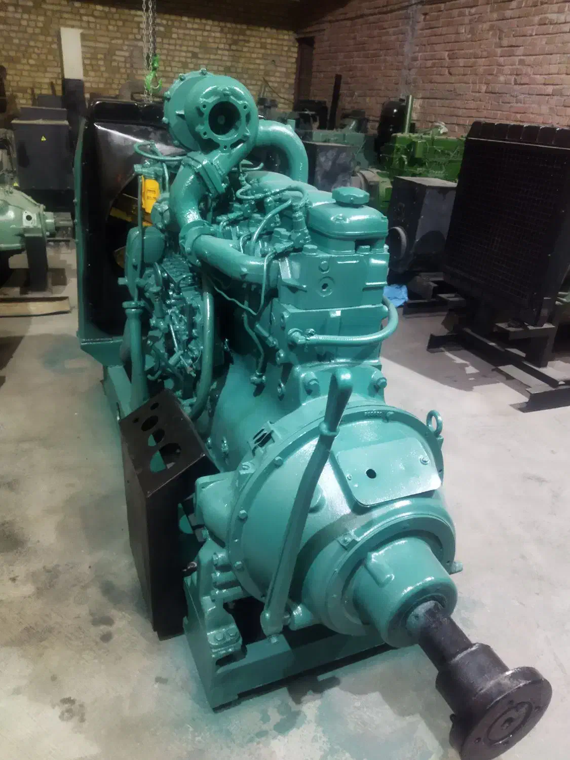 فروش موتور آب ولووn10|ماشین‌آلات صنعتی|همدان, |دیوار