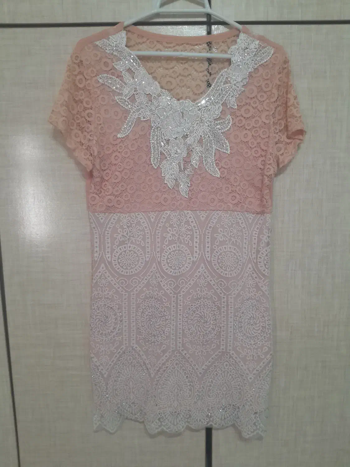 لباس مجلسی|لباس|رشت, جانبازان|دیوار