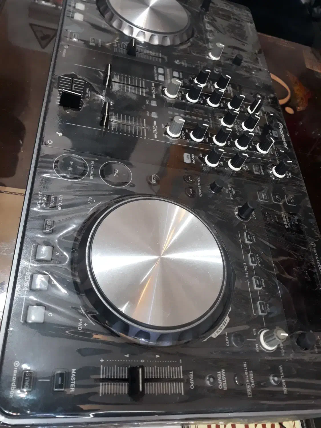 موزیک زنده با دی جی آقا و خانم|خدمات پذیرایی، مراسم|اراک, |دیوار