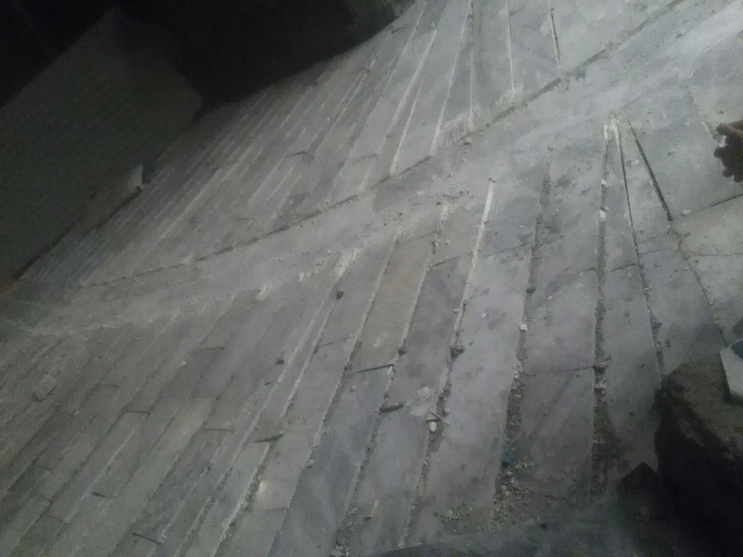 کاشیکار،،سرامیک سنگ موزاییک آجرها.|استخدام معماری، عمران و ساختمانی|میناب, |دیوار