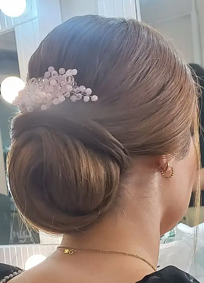 انواع خدمات آرایشگری|خدمات آرایشگری و زیبایی|رشت, لاکان شهر|دیوار