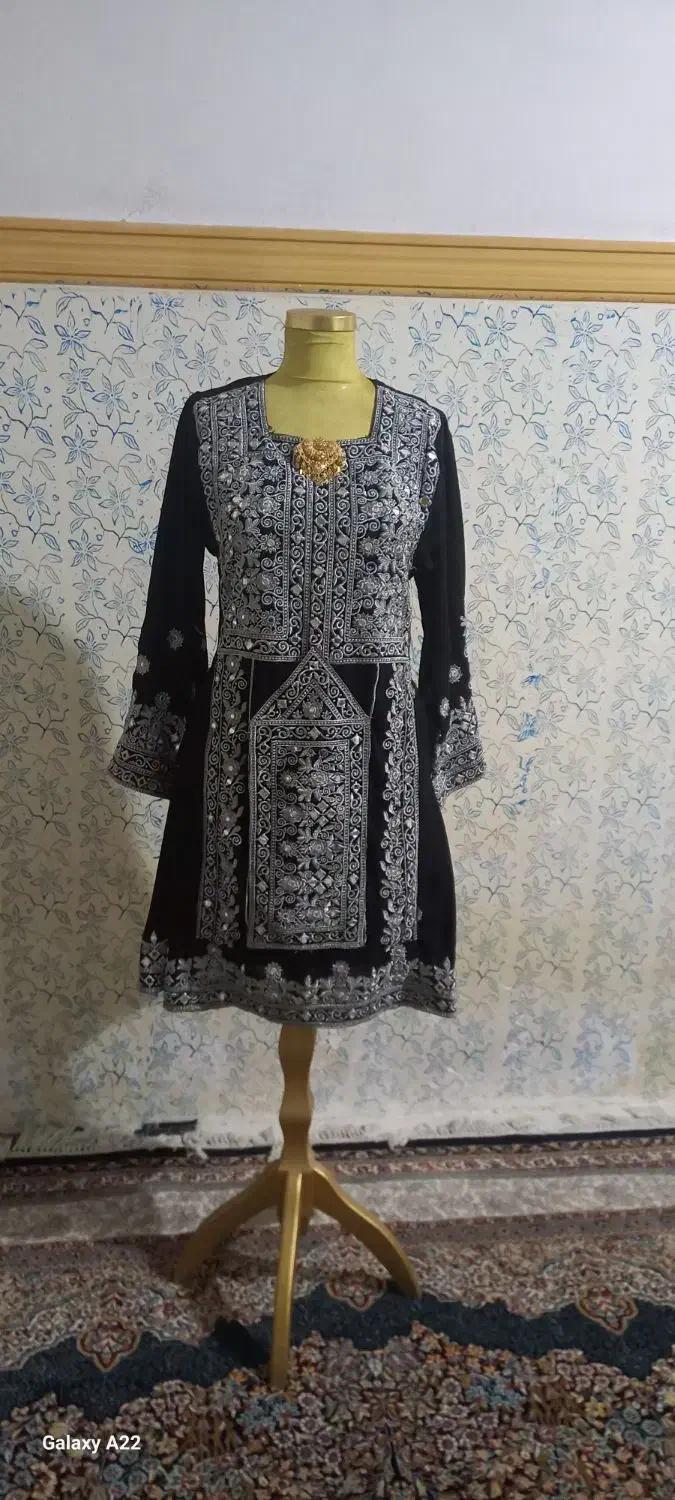 خیاط|لباس|زابل, |دیوار