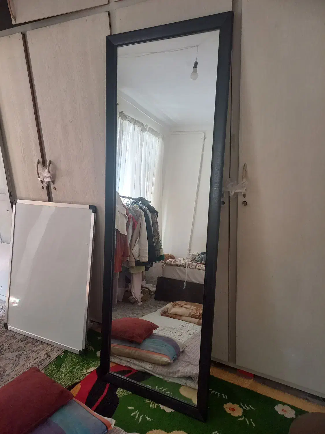 فروش فوری وایتبرد و آینه قدی|لوازم التحریر|شیراز, نجم آباد|دیوار