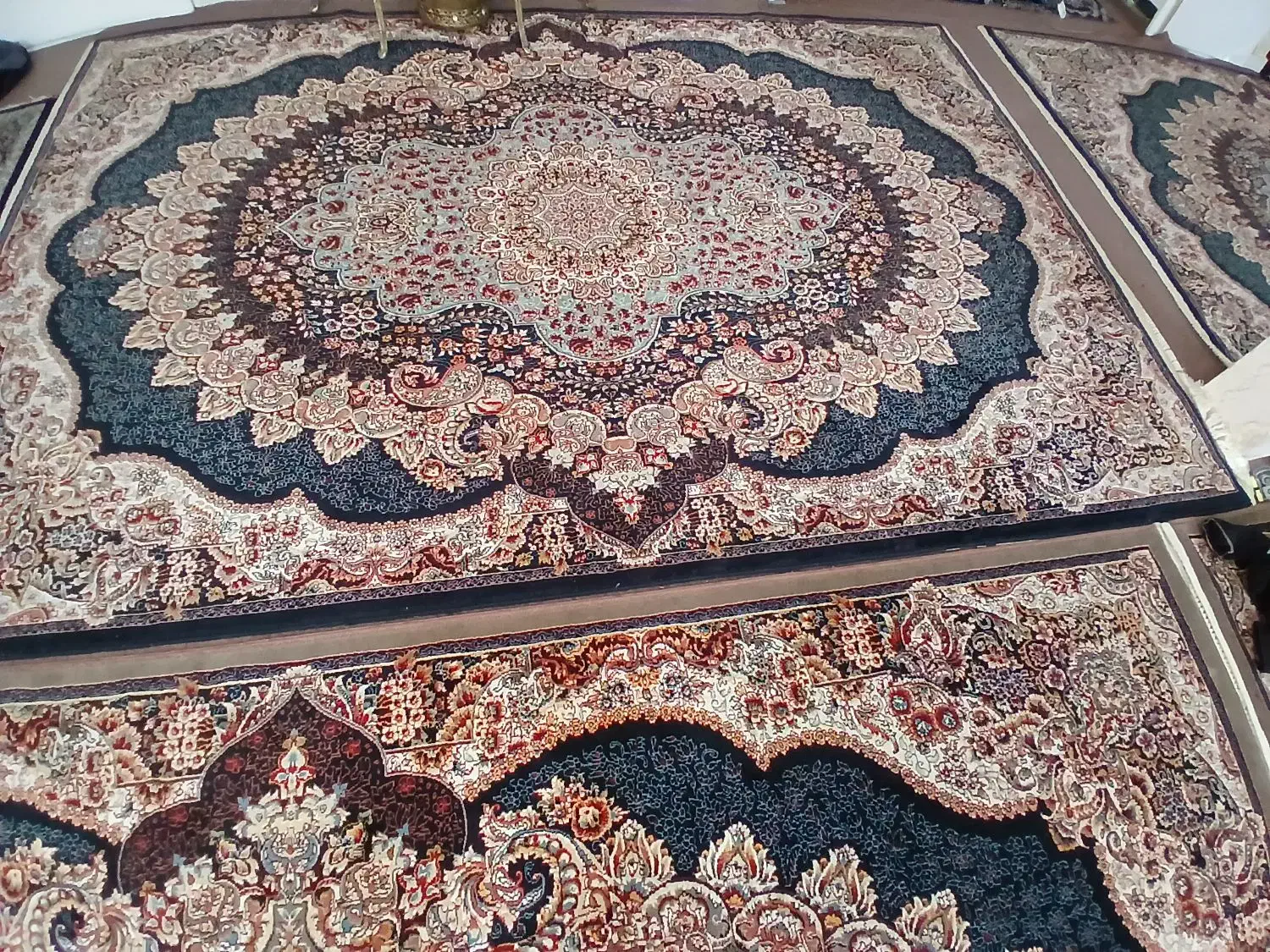 فرش|فرش|نظرآباد, شهرک سید جمال الدین|دیوار