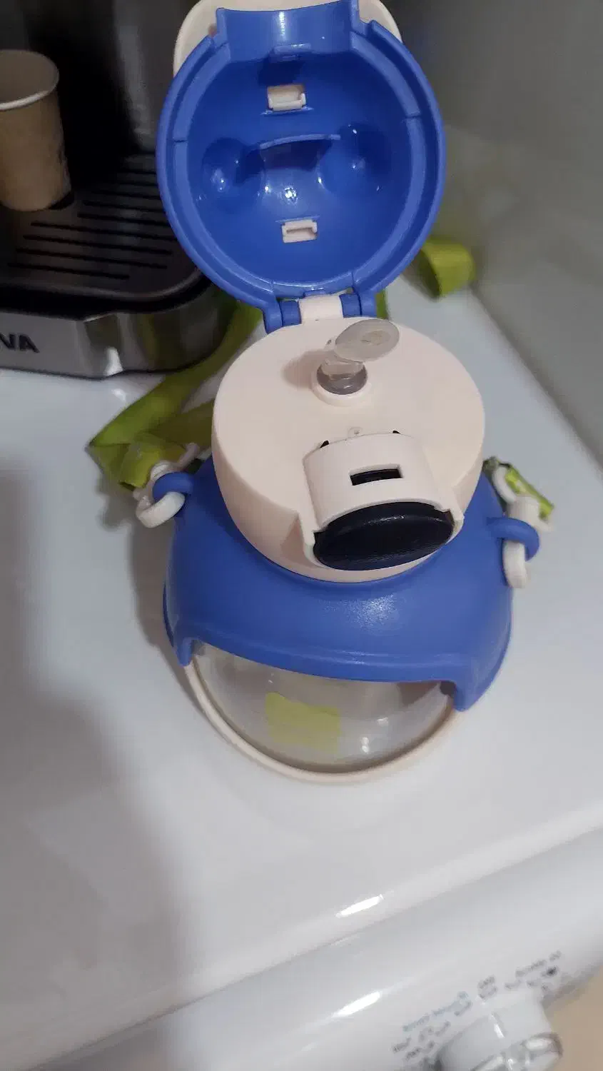 قمقمه|ظروف نگهدارنده، پلاستیکی، یک‌بارمصرف|همدان, |دیوار