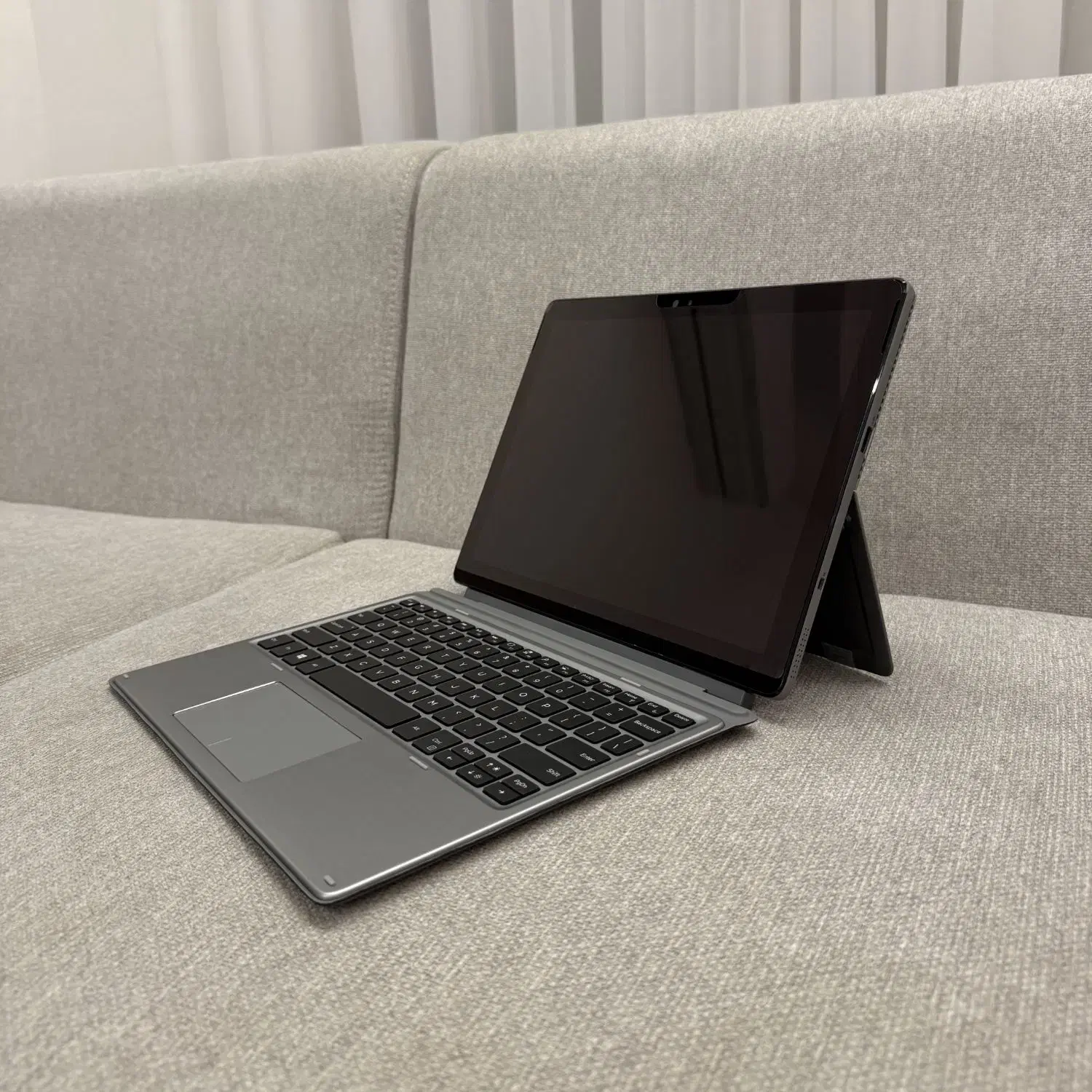 سورفیس لپتاپ تبلت شو dell ۷۲۰۰ slim|رایانه همراه|بندرعباس, |دیوار