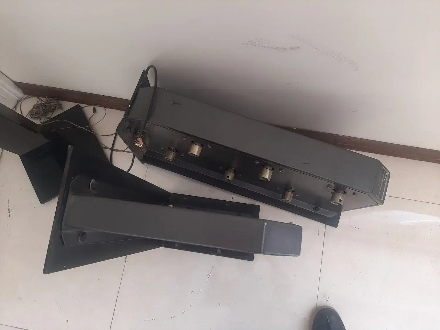 بریل برقی یا فون برقی ۶ تایی به همراه پرده عکاسی|دوربین عکاسی و فیلم‌برداری|مشهد, رستگار|دیوار