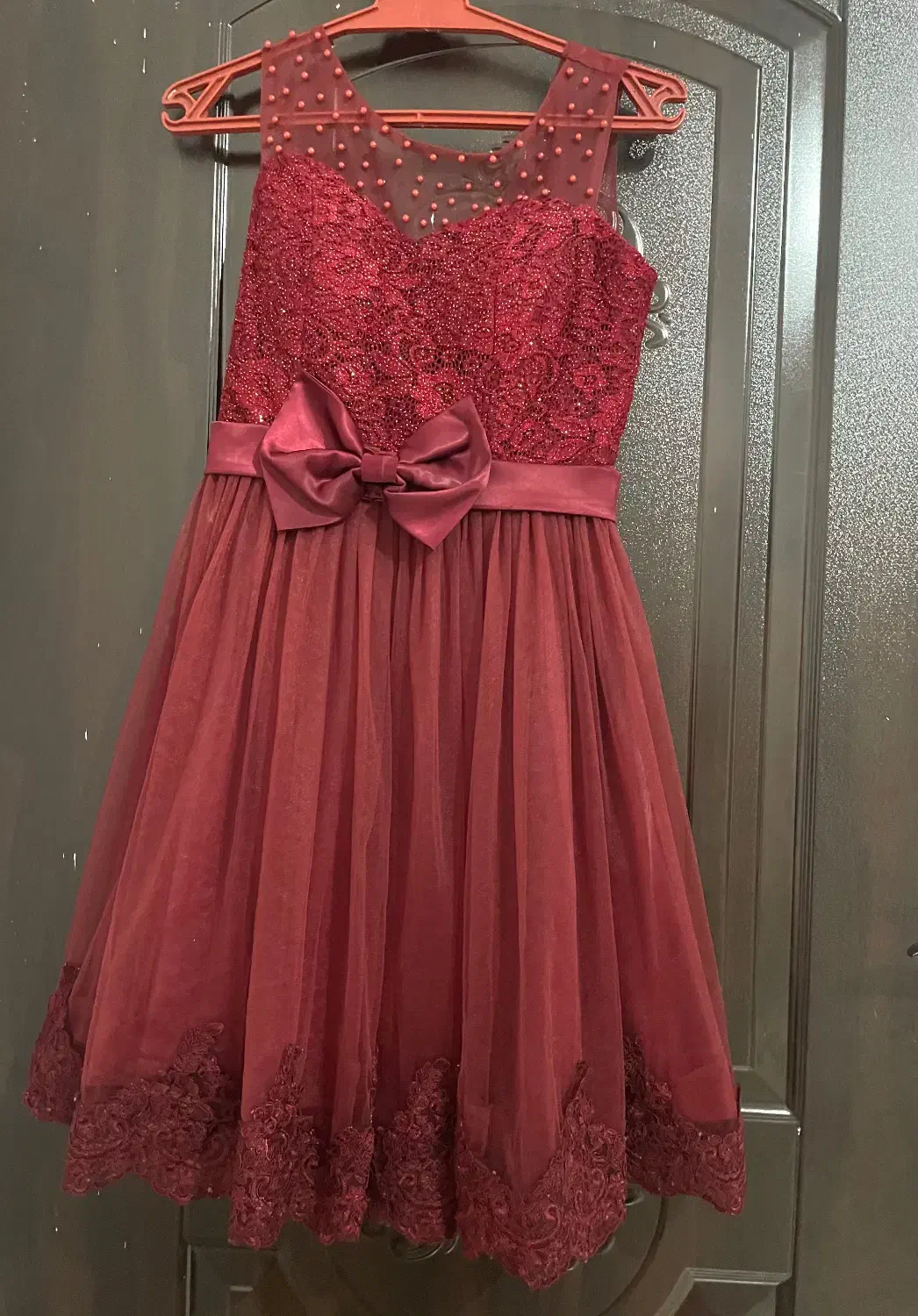 دو عدد لباس مجلسی|لباس|سیرجان, |دیوار