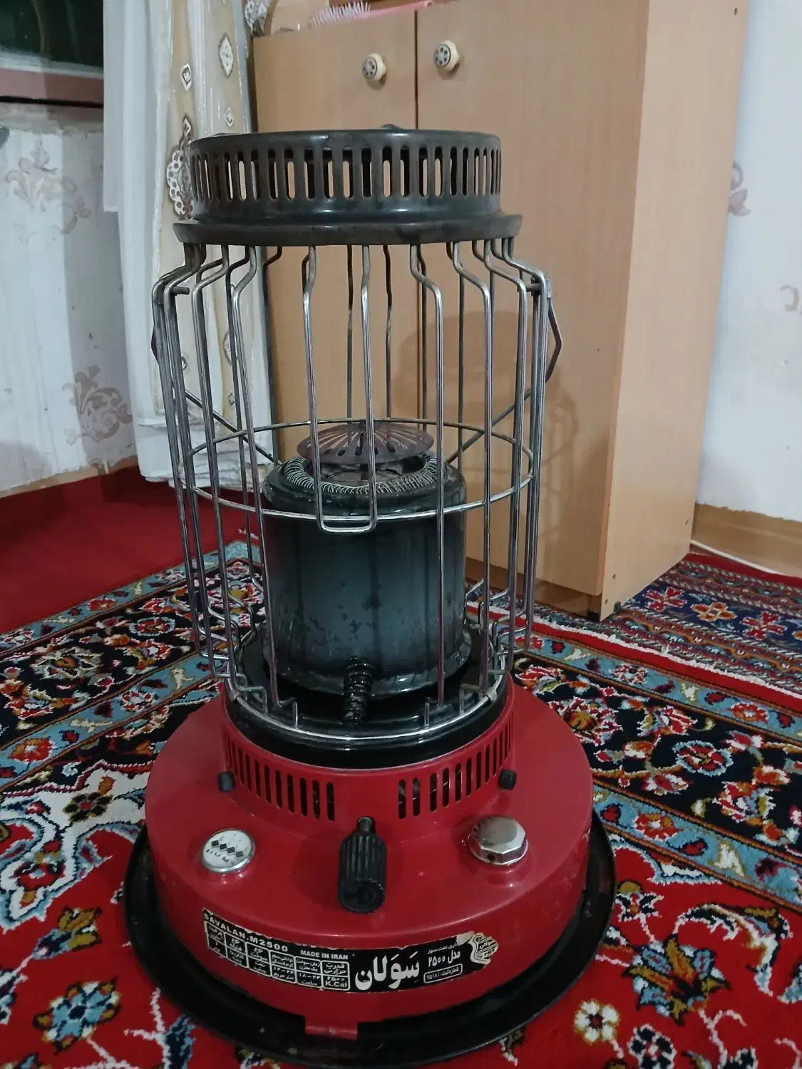 آترا نفتی|بخاری، هیتر، شومینه|ایوان, |دیوار