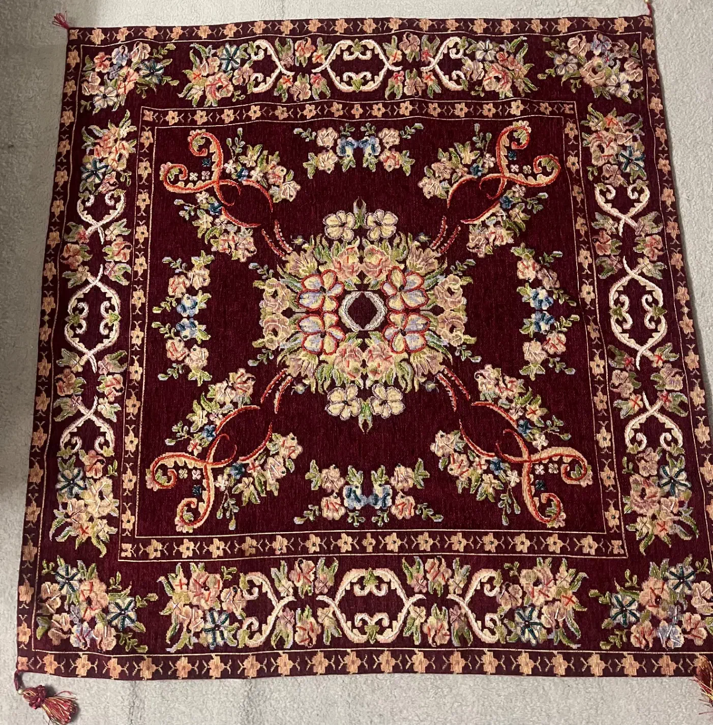 رانر و رومیزی|پرده، رانر، رومیزی|قم, شاه سید علی|دیوار